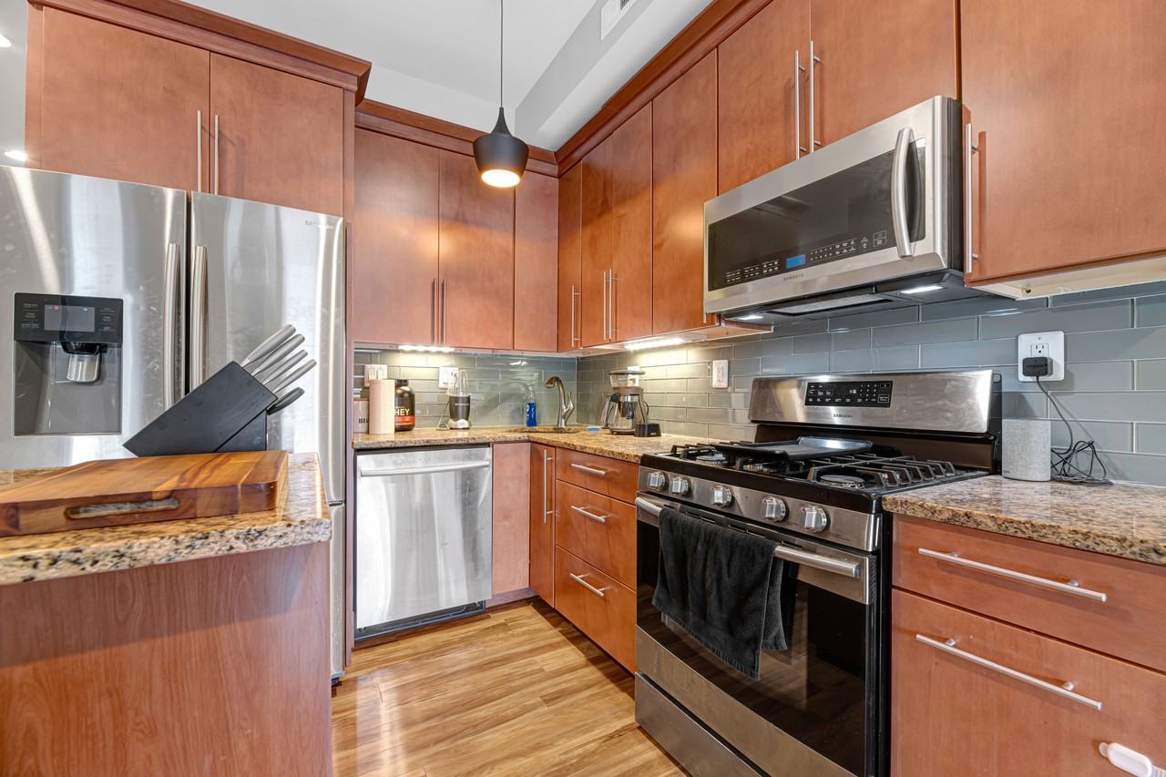 3519 14th St Nw #3 - Photo 4 of 10