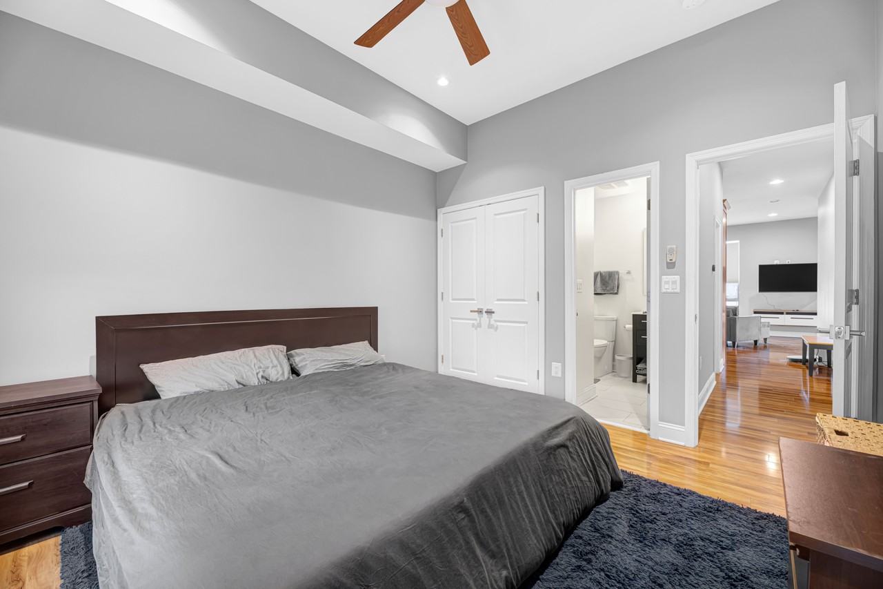 3519 14th St Nw #3 - Photo 6 of 10