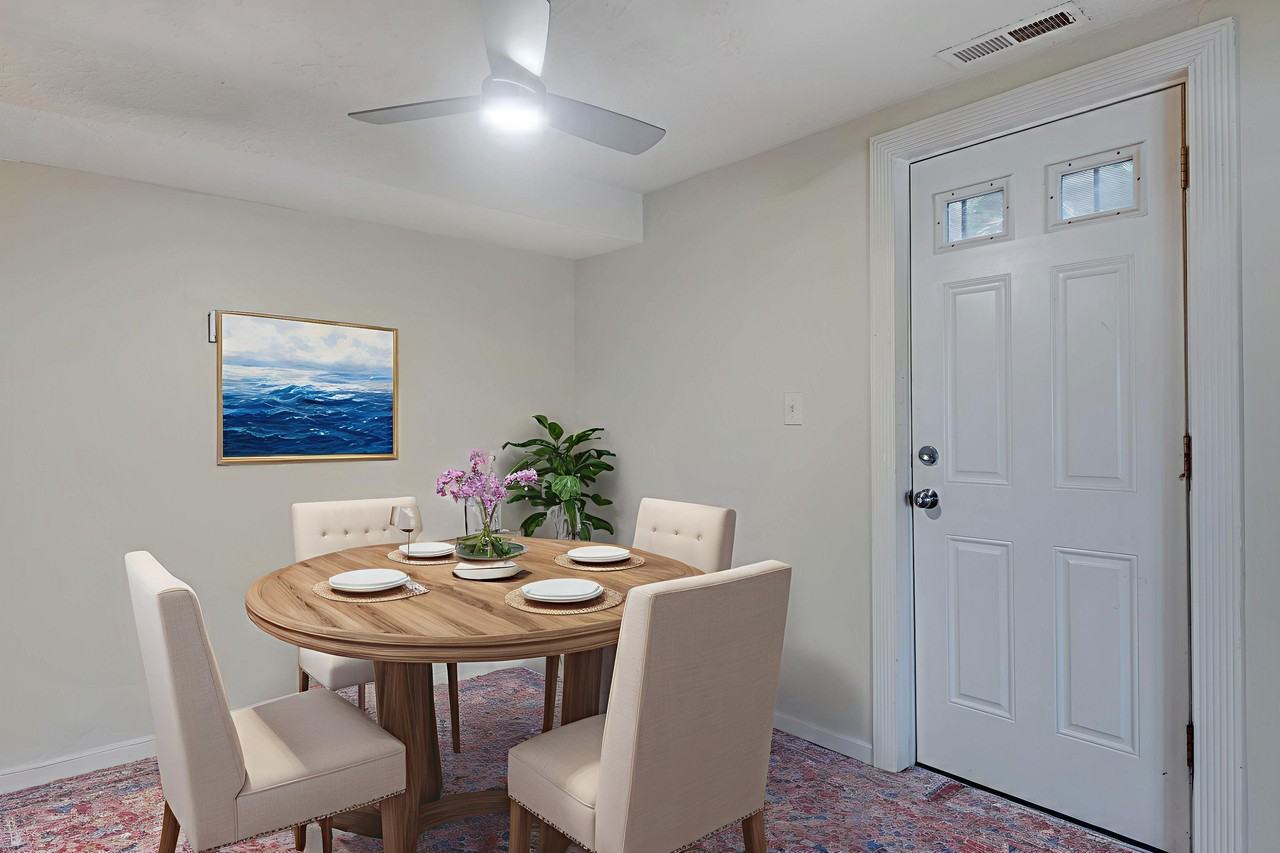 2821 R St Se #B - Photo 6 of 13