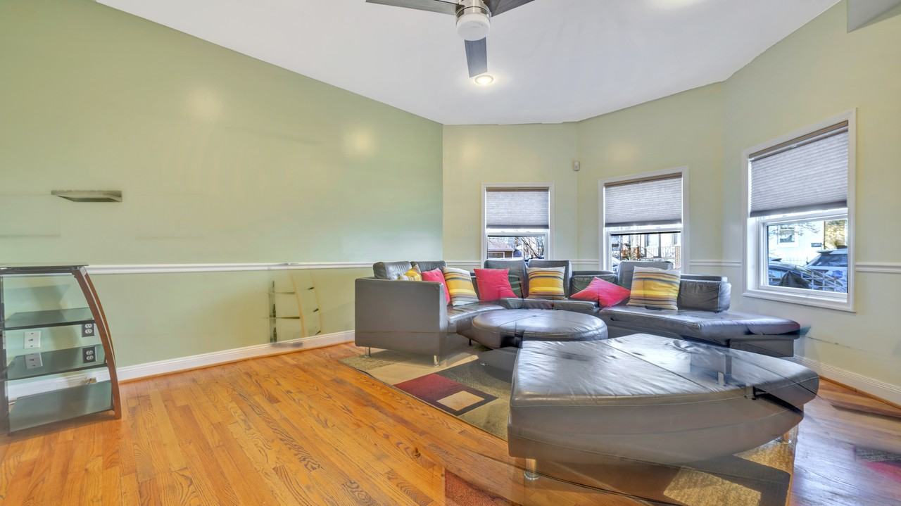 752 Park Rd Nw #MAIN - Photo 4 of 24