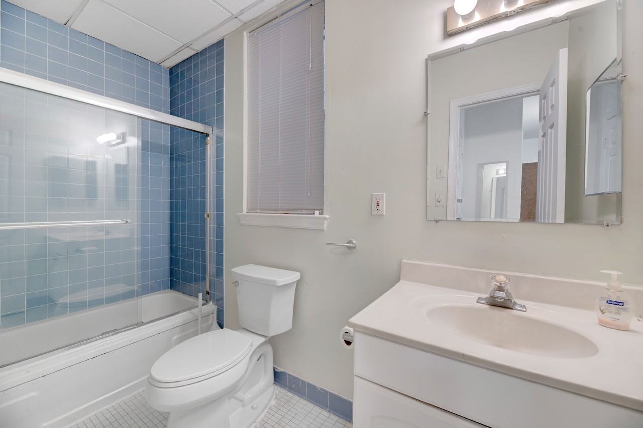 1810 California St Nw #101COPY - Photo 3 of 8