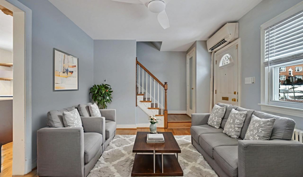 840 21st St Ne - Photo 2 of 19