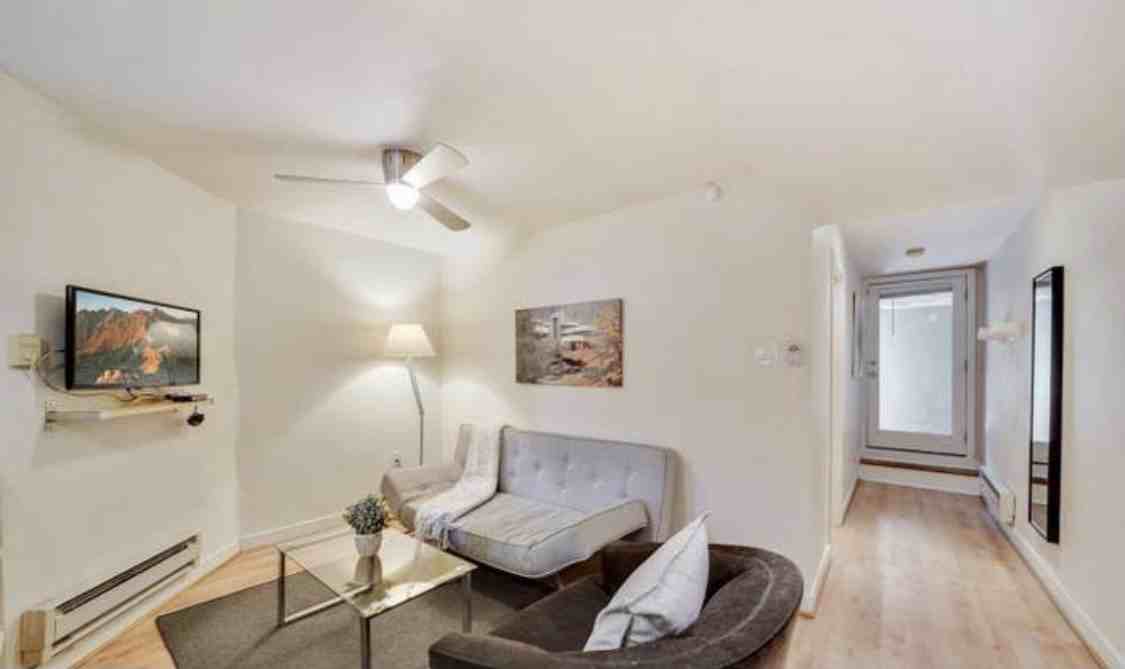 1013 Otis Pl Nw #BBS - Photo 2 of 9