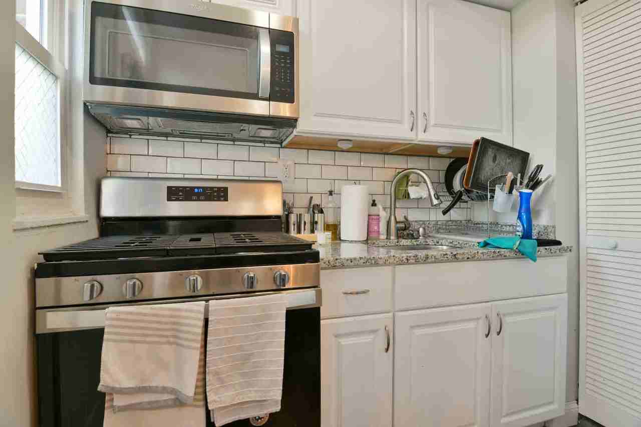 132 35th St Ne - Photo 6 of 19