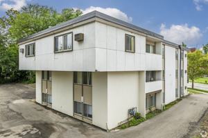 featured image of 323 Packard St #11