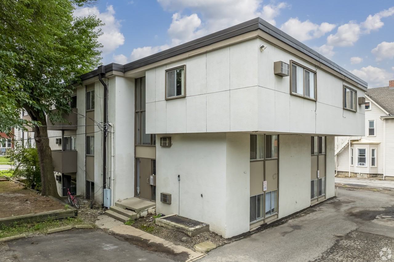 323 Packard St #11 - Photo 2 of 9