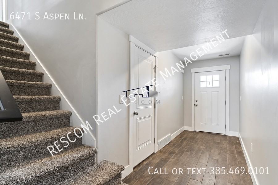 6471 S Aspen Ln - Photo 4 of 33