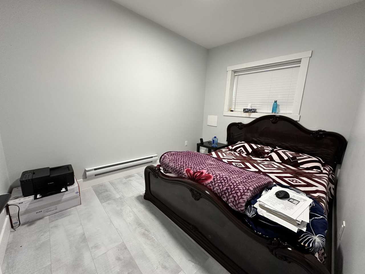 2047 Majestic Cres #B2 - Photo 4 of 21