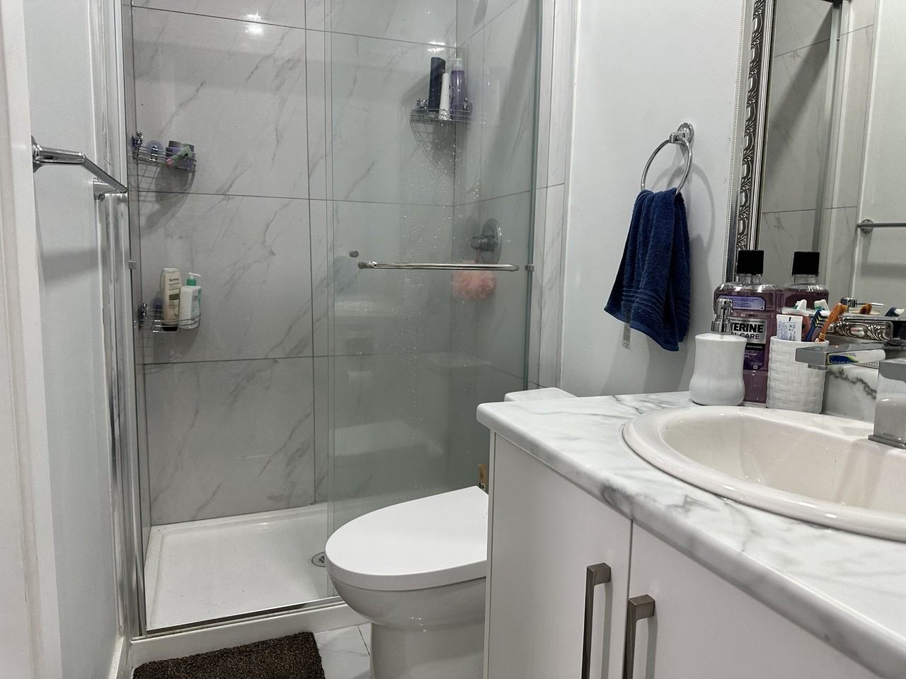 2047 Majestic Cres #B2 - Photo 7 of 21