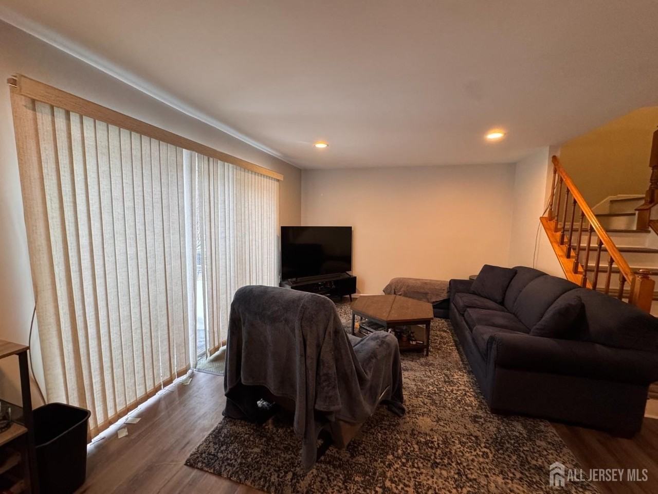 337 Smithwold Rd - Photo 6 of 15