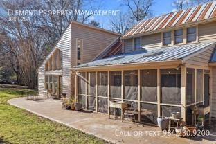 303 Henderson St #A - Photo 1 of 1