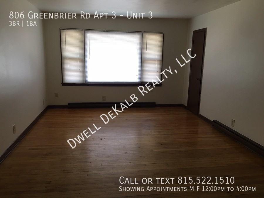 806 Greenbrier Rd Apt 3 #3 - Photo 3 of 10