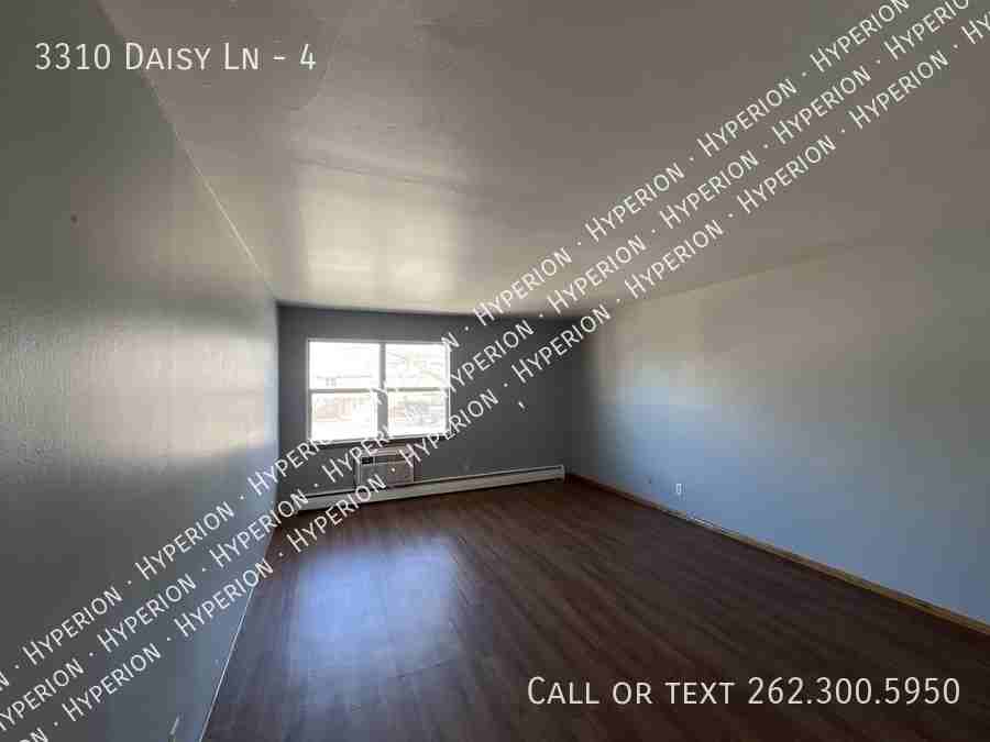 3310 Daisy Ln #4 - Photo 3 of 15