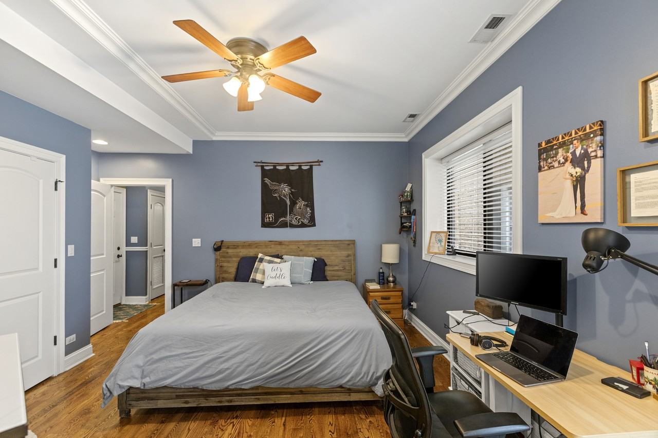 5219 N Winthrop Ave #2N - Photo 2 of 5