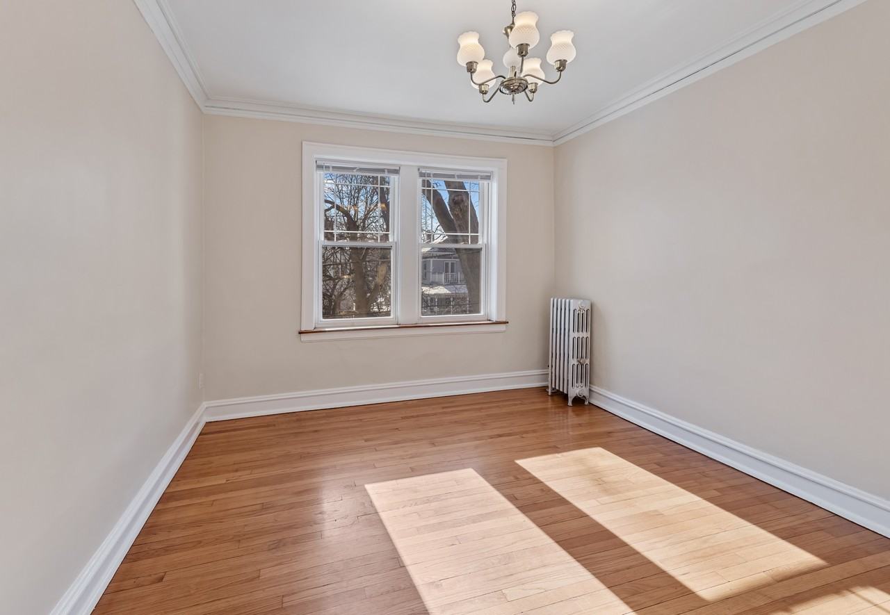 1919 W Estes Ave #2S - Photo 3 of 10