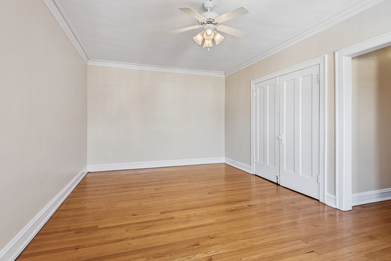 1919 W Estes Ave #2S - Photo 5 of 10