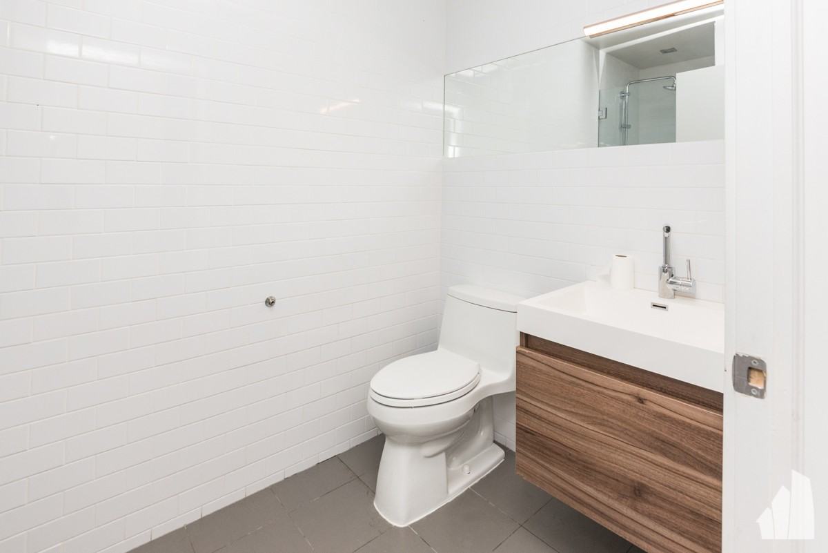 1503 S State St #306 - Photo 6 of 10