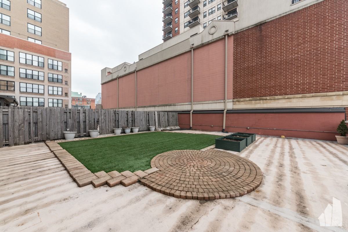 1503 S State St #306 - Photo 7 of 10