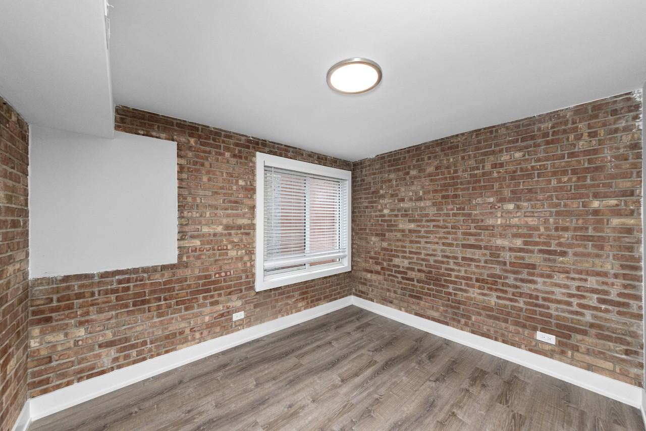 1220 N La Salle Dr #5J - Photo 3 of 9