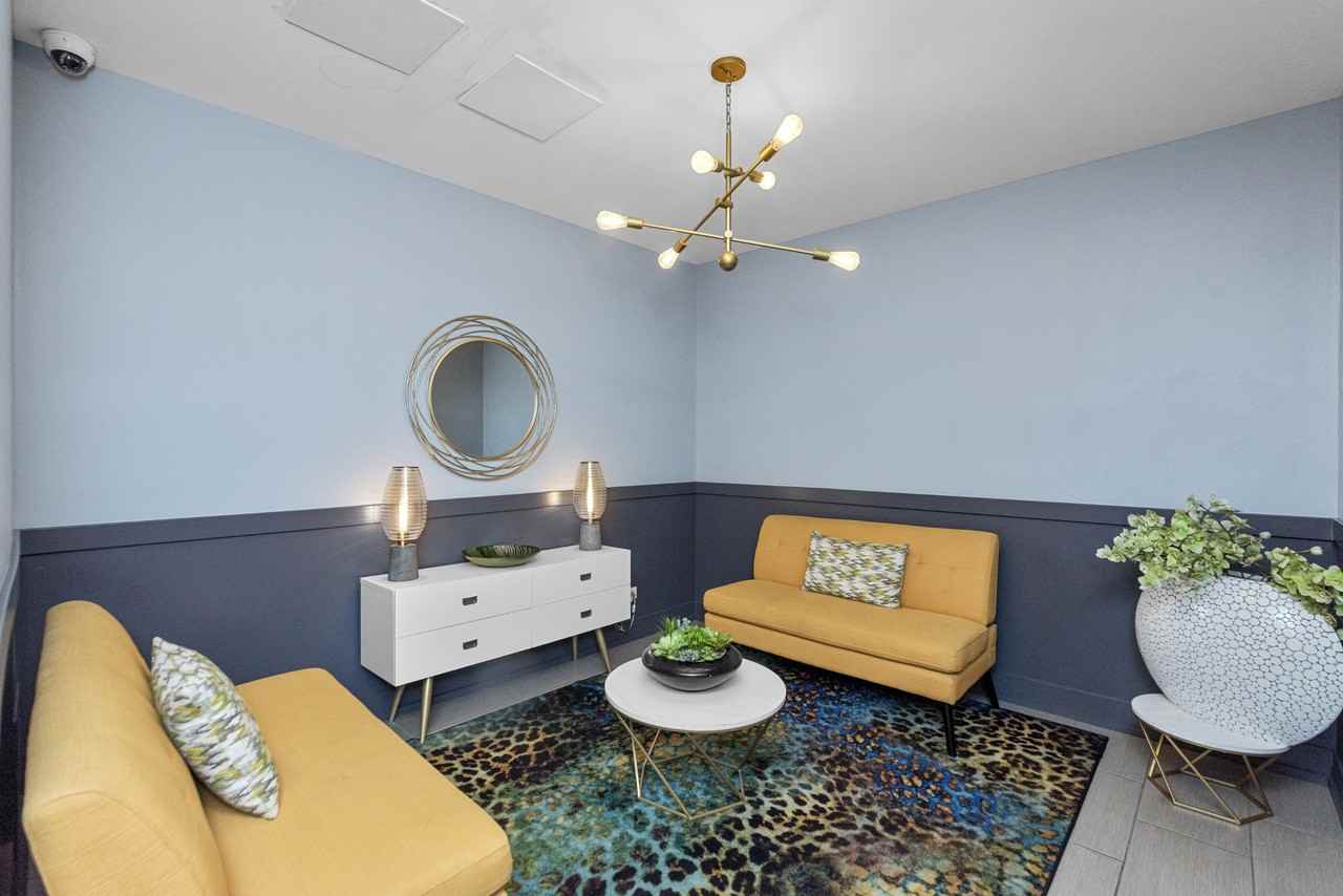 1220 N La Salle Dr #5J - Photo 5 of 9