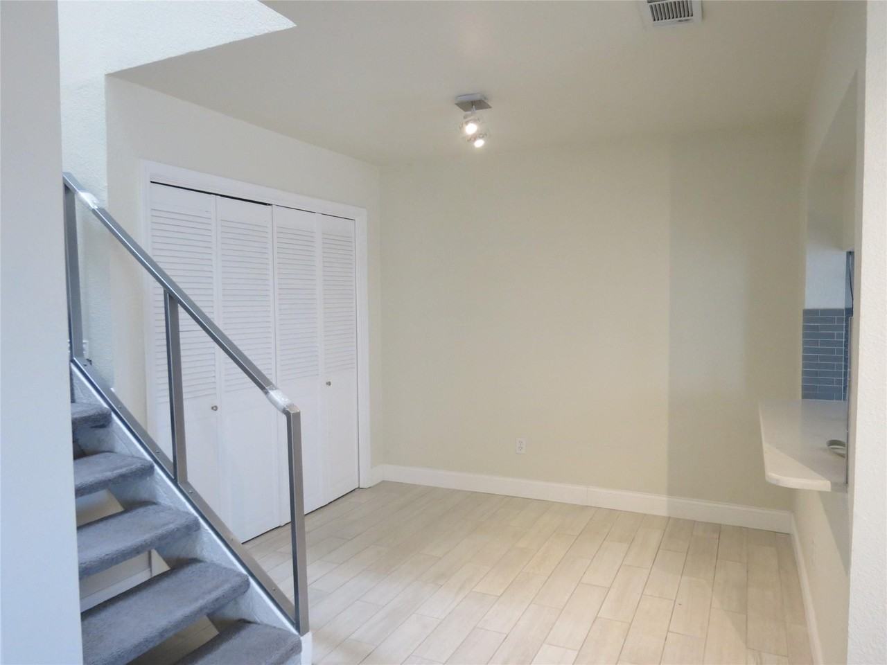 5757 E University Blvd #25A - Photo 5 of 12