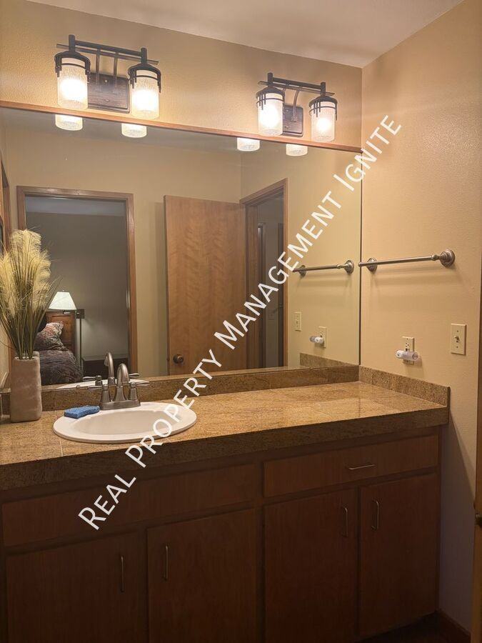 19717 Mount Bachelor Dr #145 - Photo 4 of 10