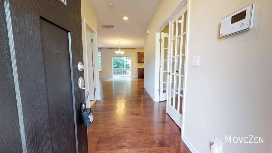 105 Maraketch Ct - Photo 4 of 42