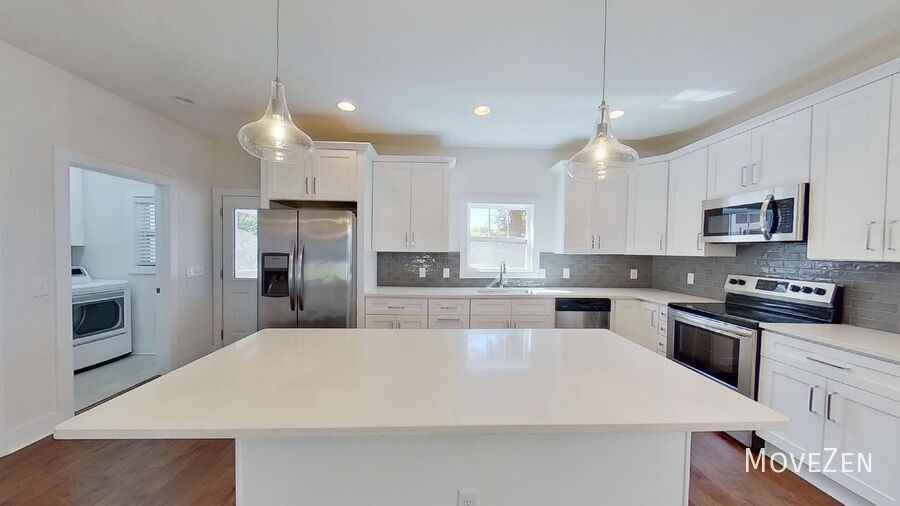 3434 Craig Ave - Photo 6 of 46