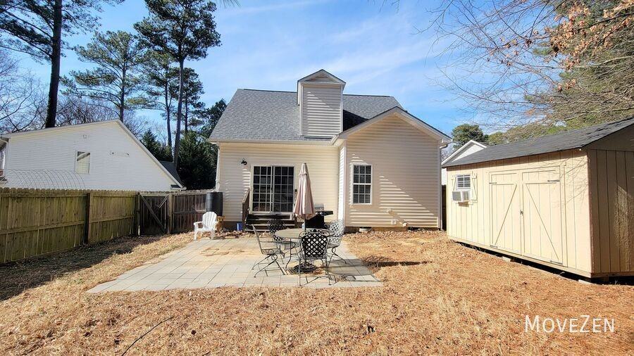 1721 E Lenoir St - Photo 4 of 38