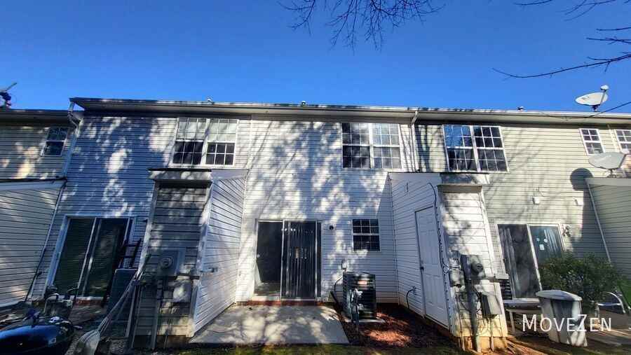 2660 Halle Ann Cir - Photo 7 of 26