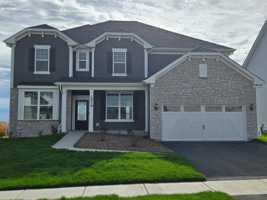 featured image of 1979 Norwich Ln