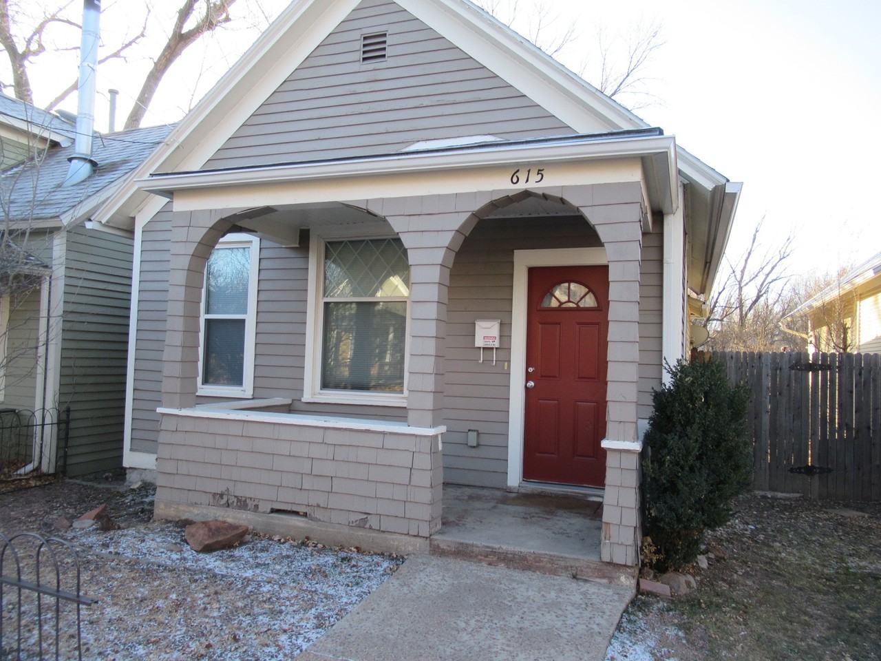 615 E Saint Vrain St