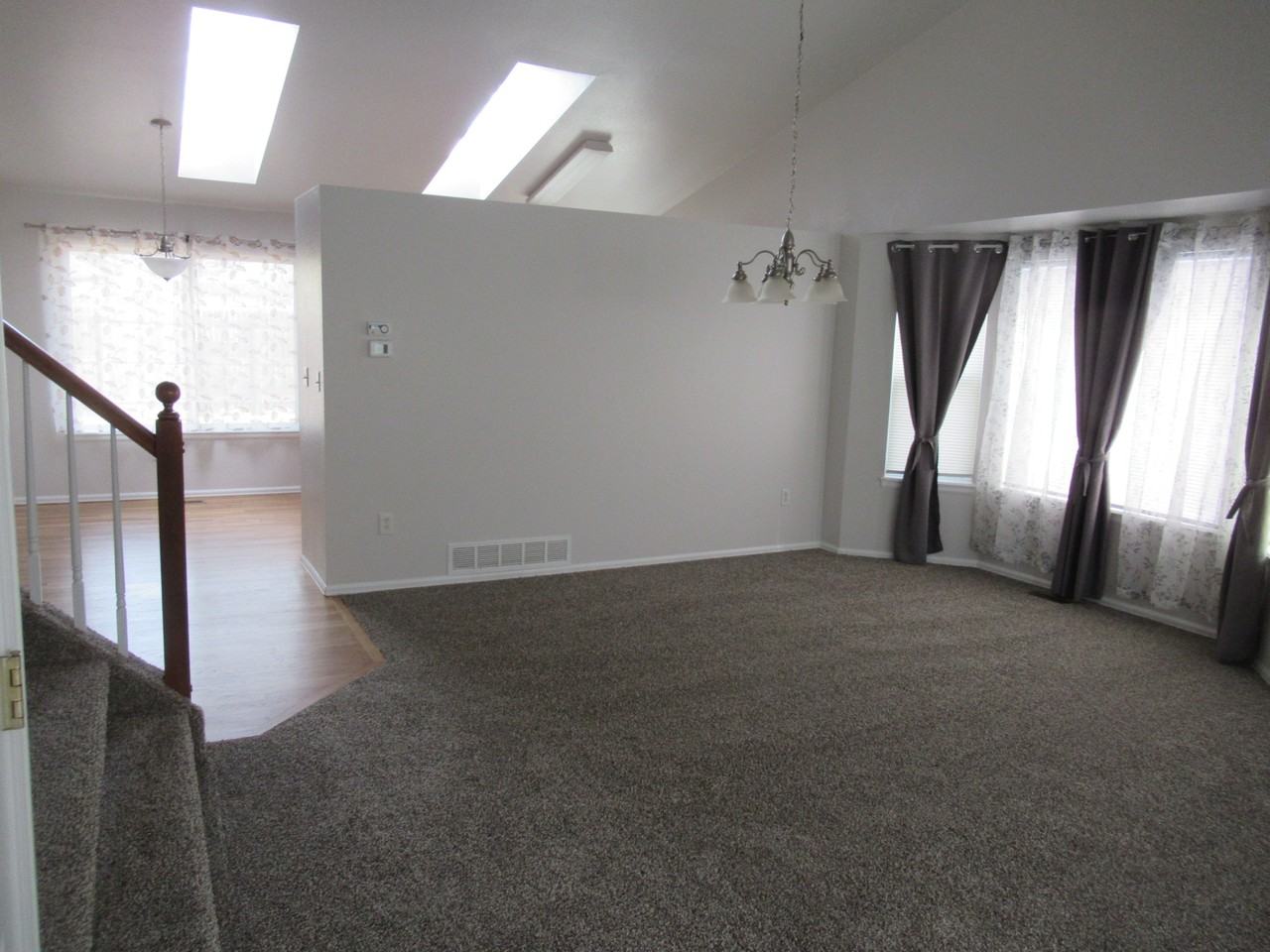 3091 Leoti Dr - Photo 2 of 21