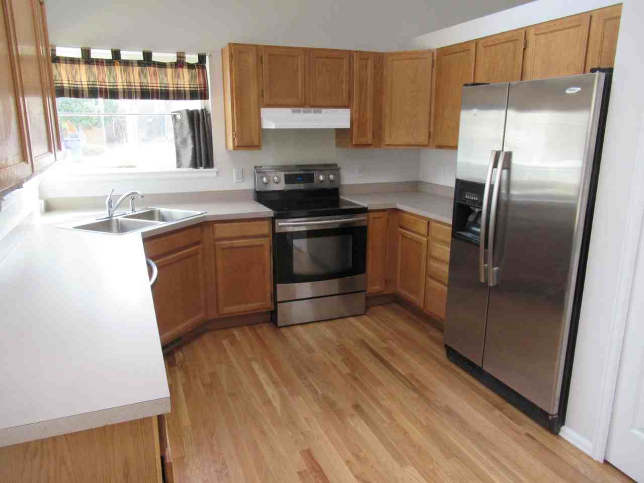 3091 Leoti Dr - Photo 6 of 21