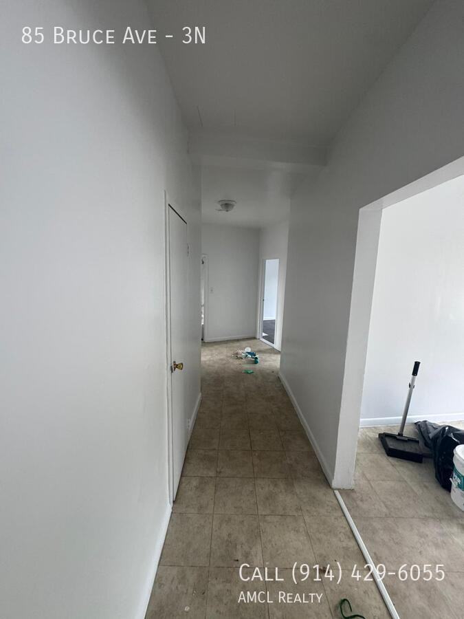 85 Bruce Ave #3N