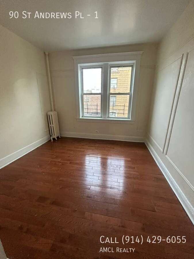 90 Saint Andrews Pl #1 - Photo 7 of 10