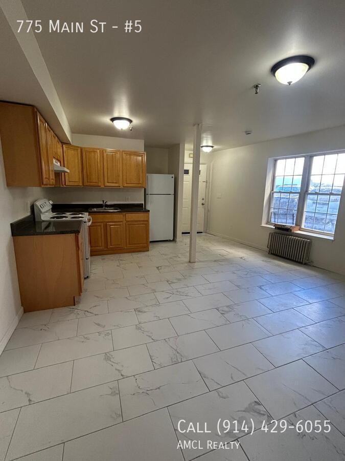 775 Main St #5 - Photo 3 of 13