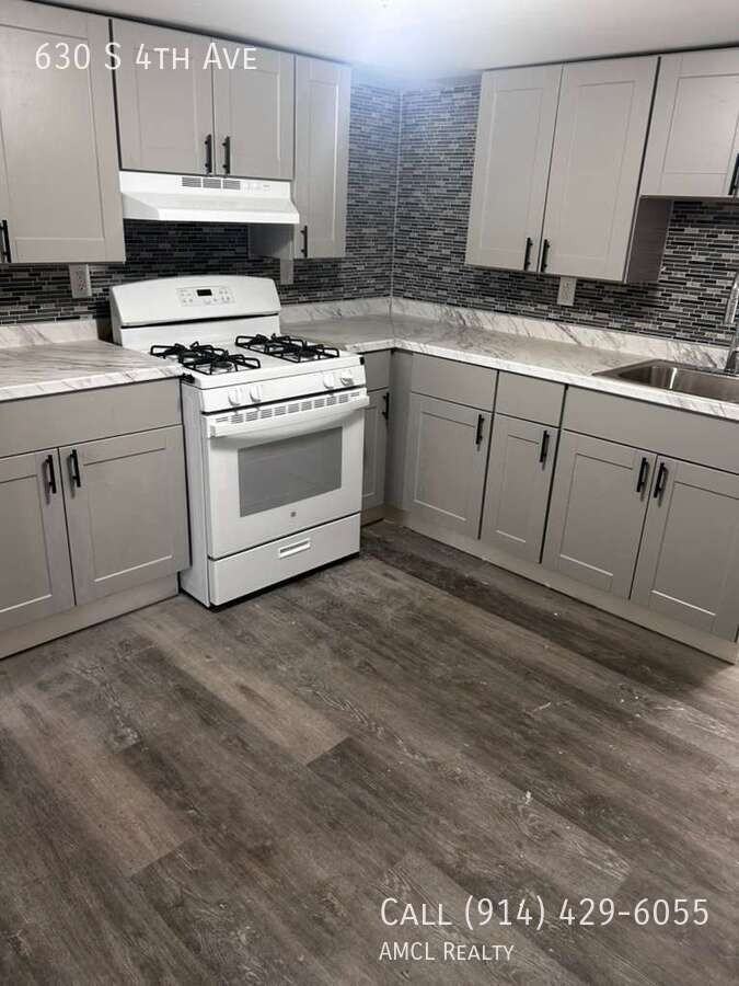 630 S 4th Ave - Photo 2 of 5