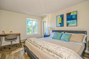 14615 Ne 32nd St #D303 - Photo 1 of 1