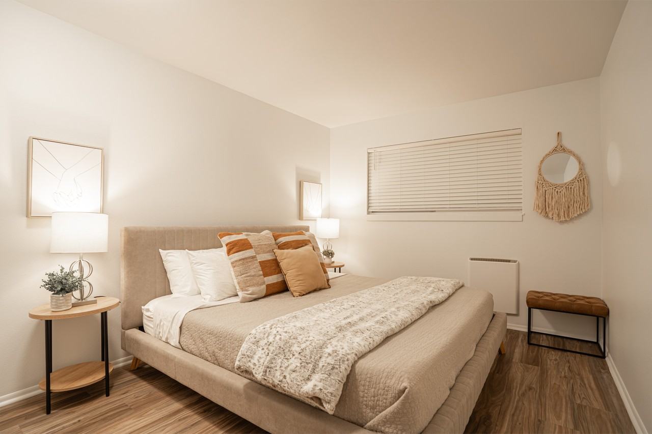 321 Bellevue Way Se #102 - Photo 2 of 26