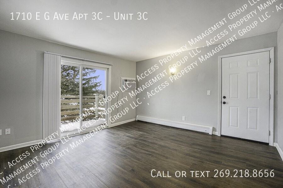 1710 E G Ave Apt 3c #3C - Photo 3 of 15