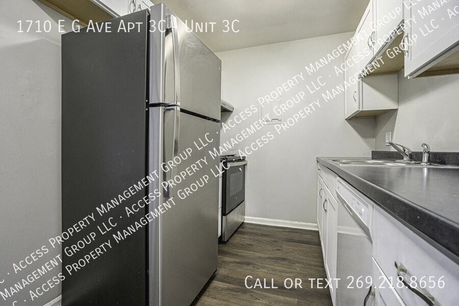 1710 E G Ave Apt 3c #3C - Photo 7 of 15