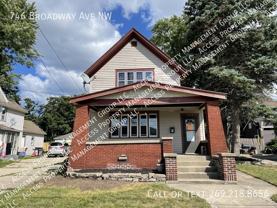 746 Broadway Ave Nw - Photo 1 of 1