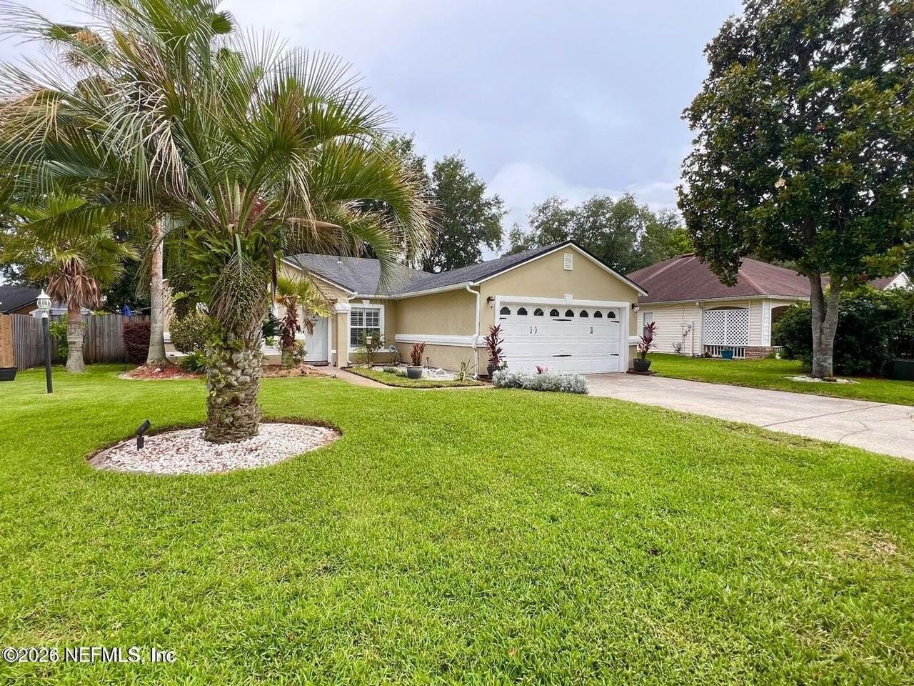 3419 Bristol Bridge Rd - Photo 5 of 36