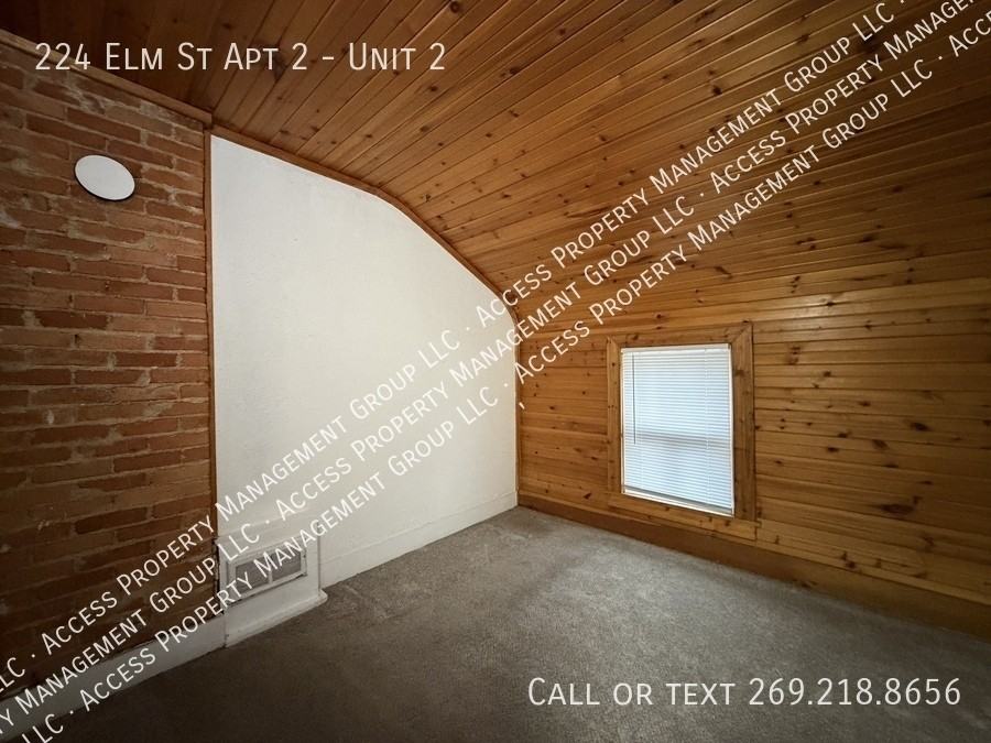 224 Elm St Apt 2 #2 - Photo 5 of 14