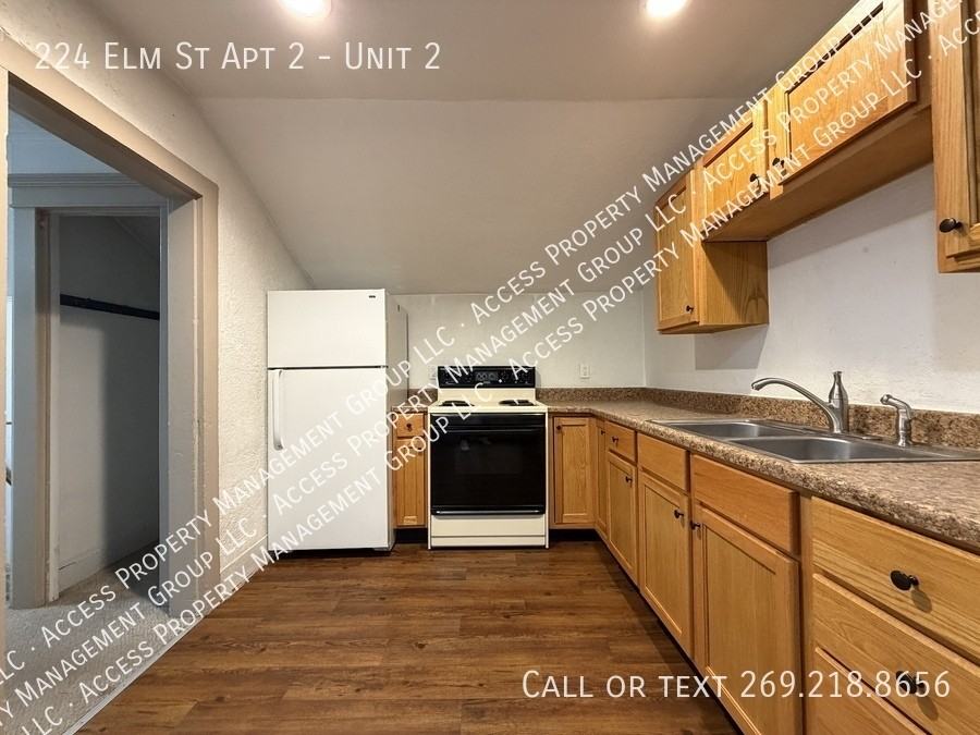 224 Elm St Apt 2 #2 - Photo 7 of 14