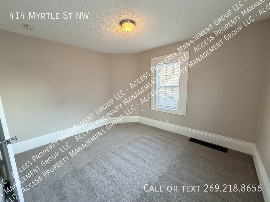 414 Myrtle St Nw - Photo 6 of 30