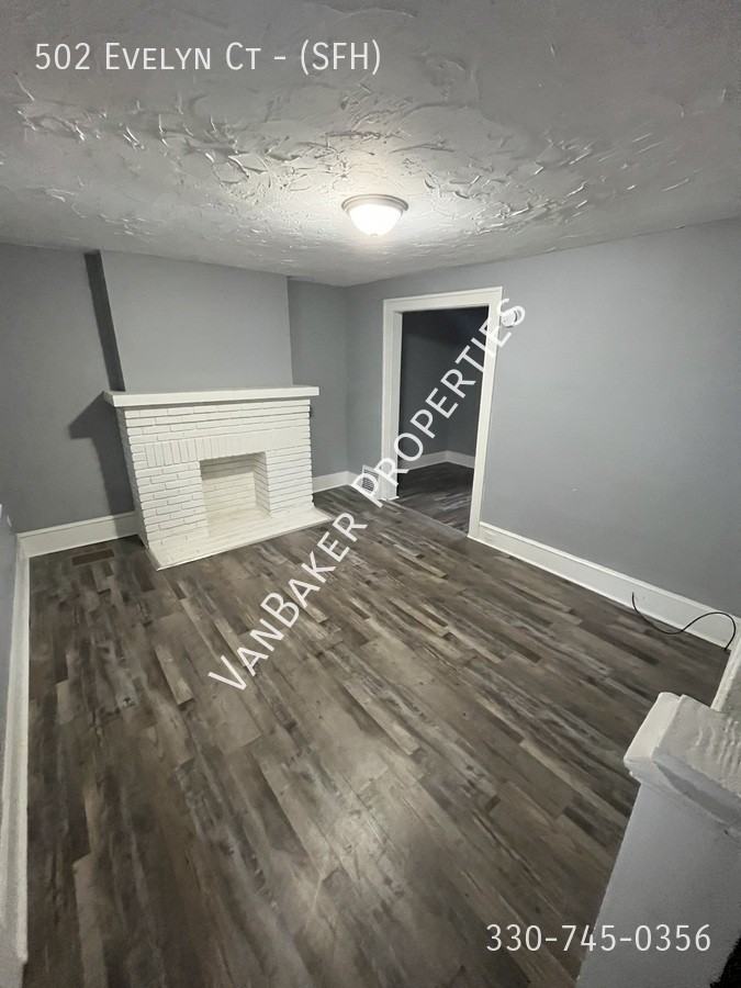 502 Evelyn Ct #SFH - Photo 2 of 10