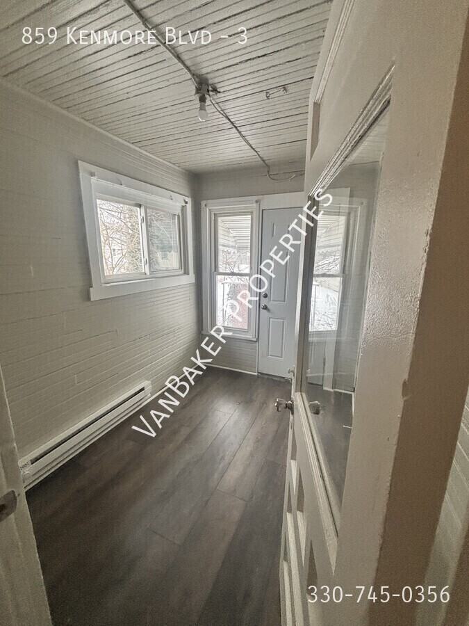 859 Kenmore Blvd #3 - Photo 5 of 10