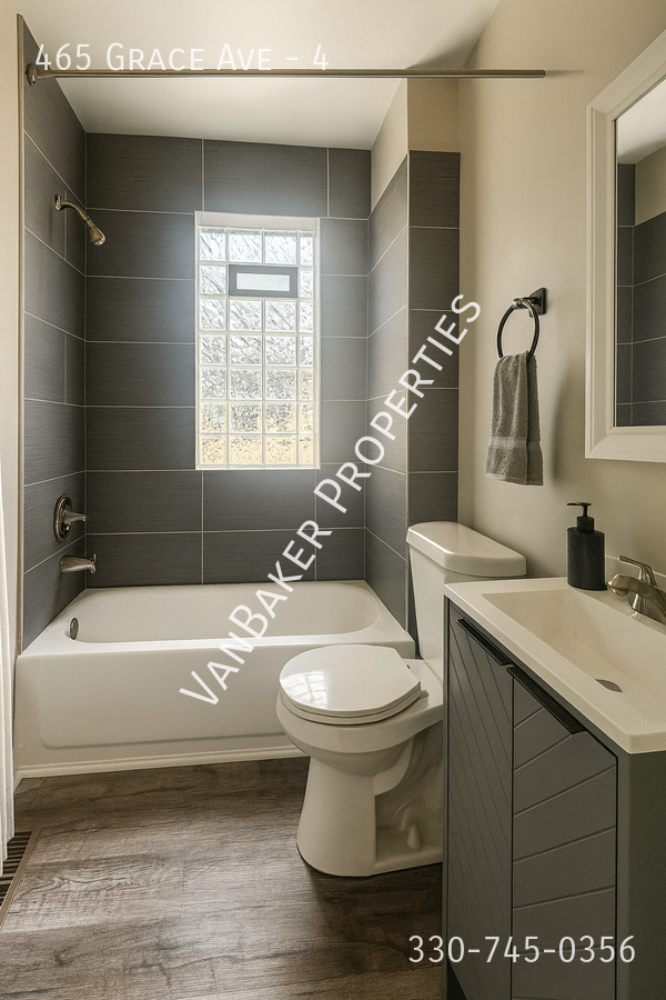 465 Grace Ave #4 - Photo 4 of 6